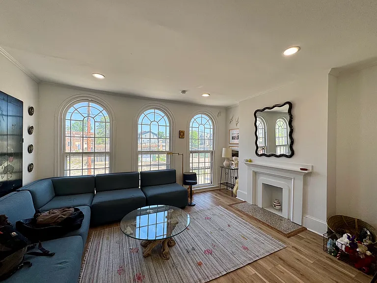 6114 Germantown Ave #2 — Photo 8