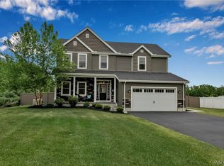 1351 Ransom Rd, Lancaster, NY 14086