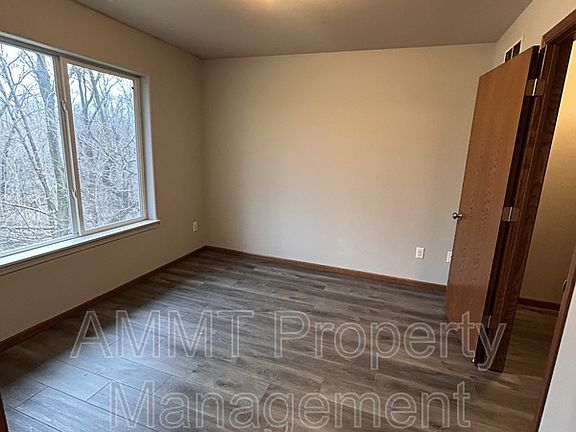 5th image of 2018 Sugar Creek Dr NW #1-A