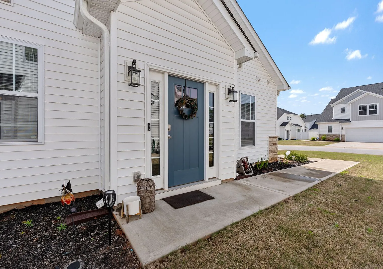 1615 Chelmsford Drive — Photo 3