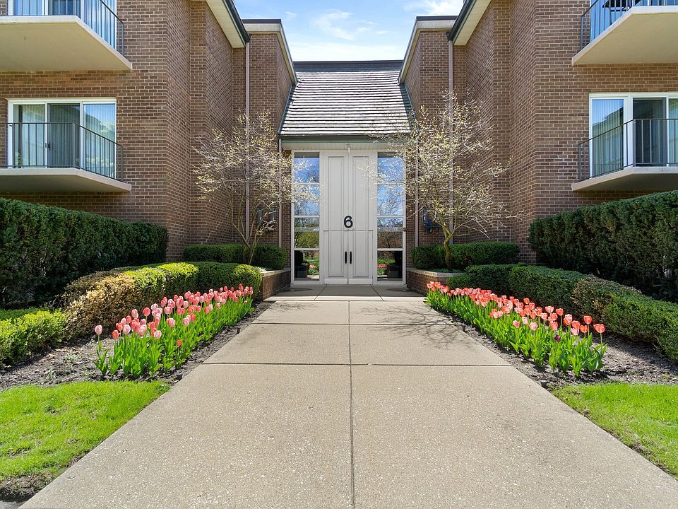 1st image of 6 Oak Brook Club Dr APT J204