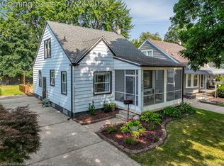 300 S Minerva Ave, ROYAL OAK, MI 48067
