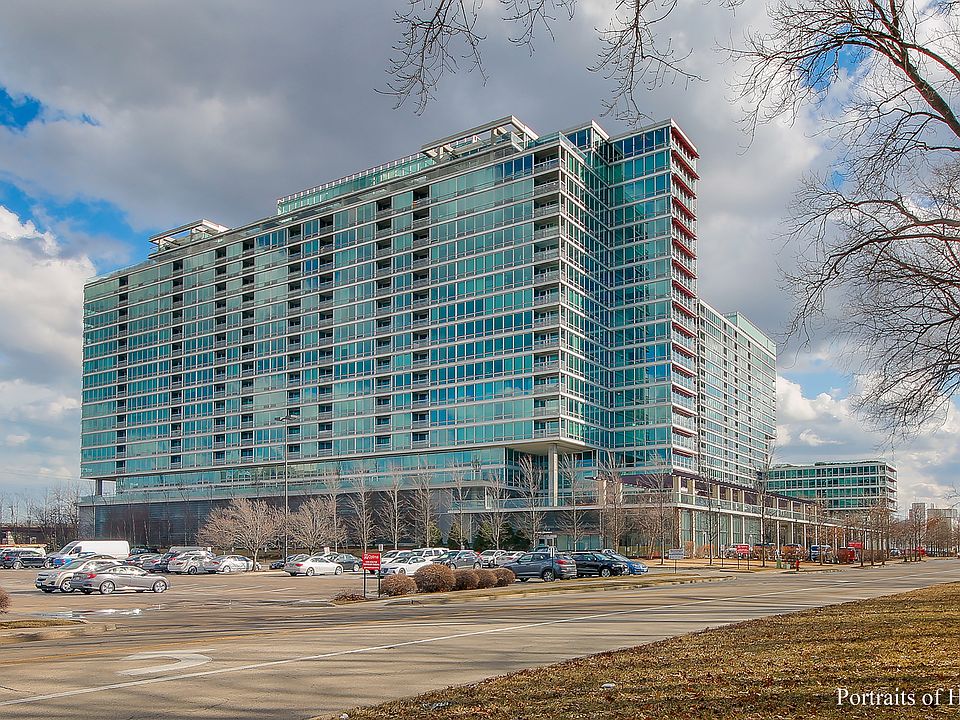 1st image of 9715 Woods Dr Unit 1011