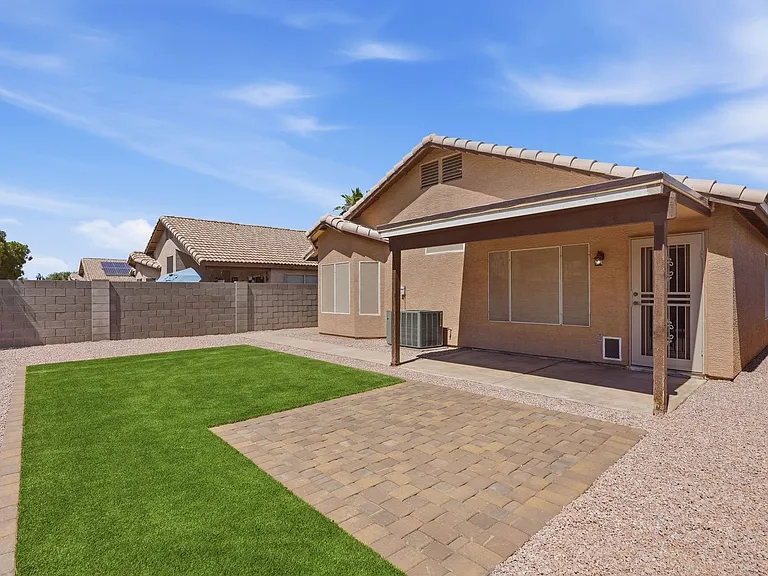 8621 W Shaw Butte Dr — Photo 31