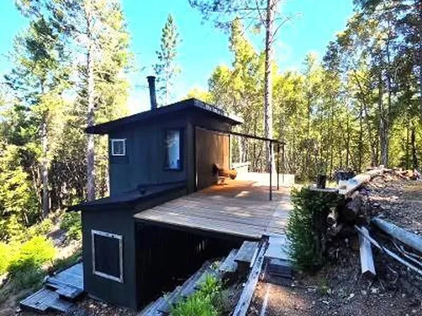 5 High Low Road, Annapolis, CA 95412