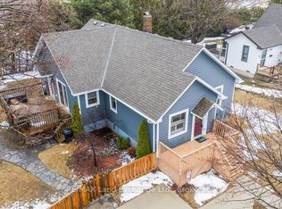 737 Green St, Saugeen Shores, ON N0H 2C4