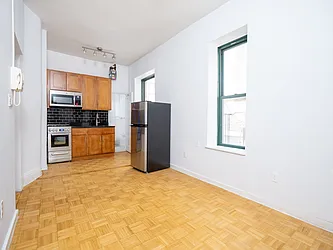 Rented by City Connections Realty