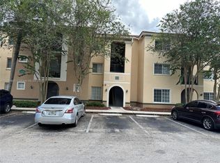 2520 Centergate Dr APT 206, Hollywood, FL 33025
