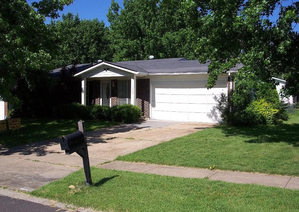 1st image of 1252 Bellabrook Dr