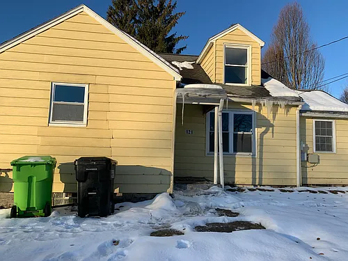 121 Circle Rd Photo 1