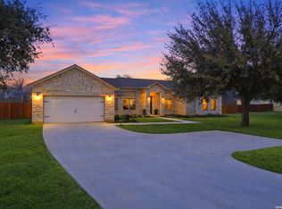 109 W Short Meadow, Lytle, TX 78052