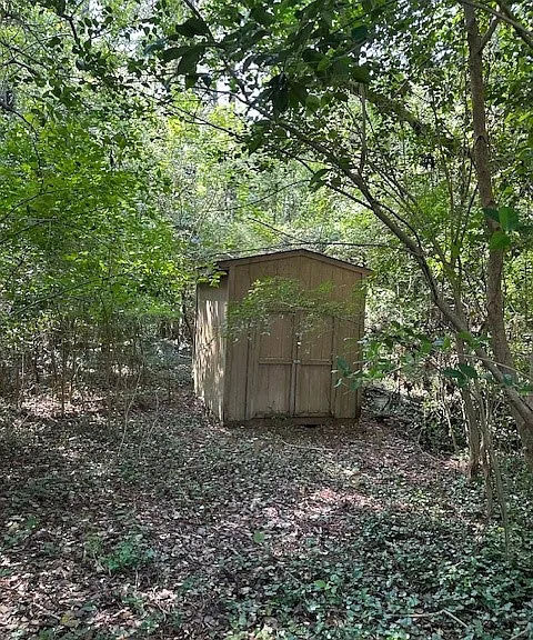 Shed for extra storage in the back