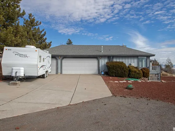 1580 Bedford Ct, Reno, NV 89503