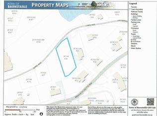 45 Lake Ave W, Hyannis Pt, MA 02647