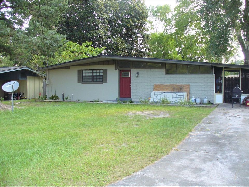 1st image of 2219 Patou Dr W