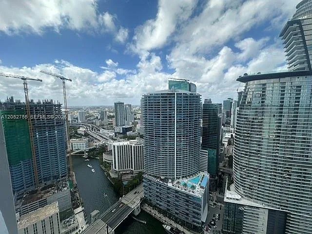 475 Brickell Ave #5010 — Photo 24