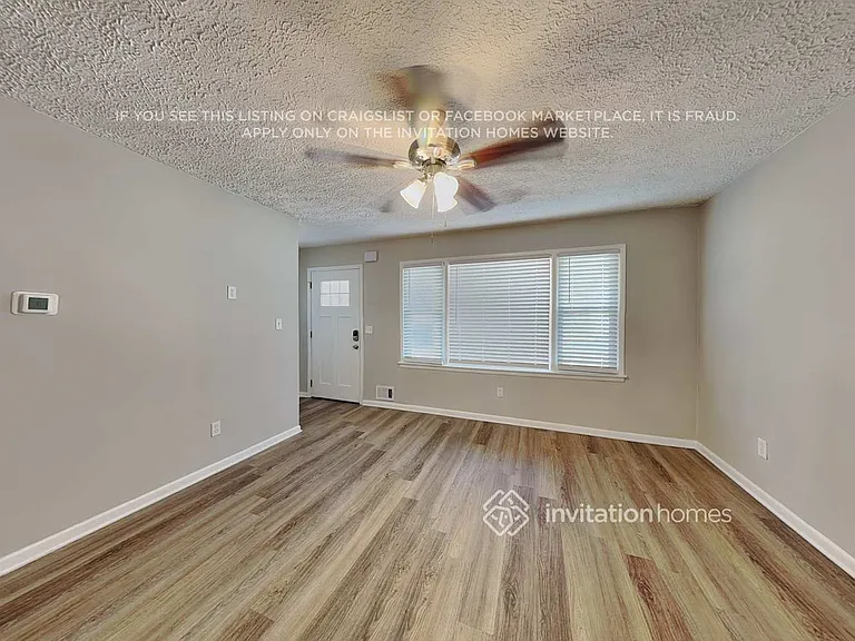 4172 Renfrew Ct SW — Photo 3