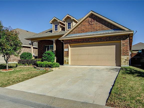 2nd image of 1014 Cactus Dr