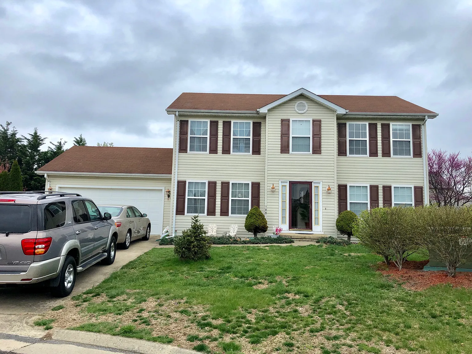 109 Shepherds Ct photo 1