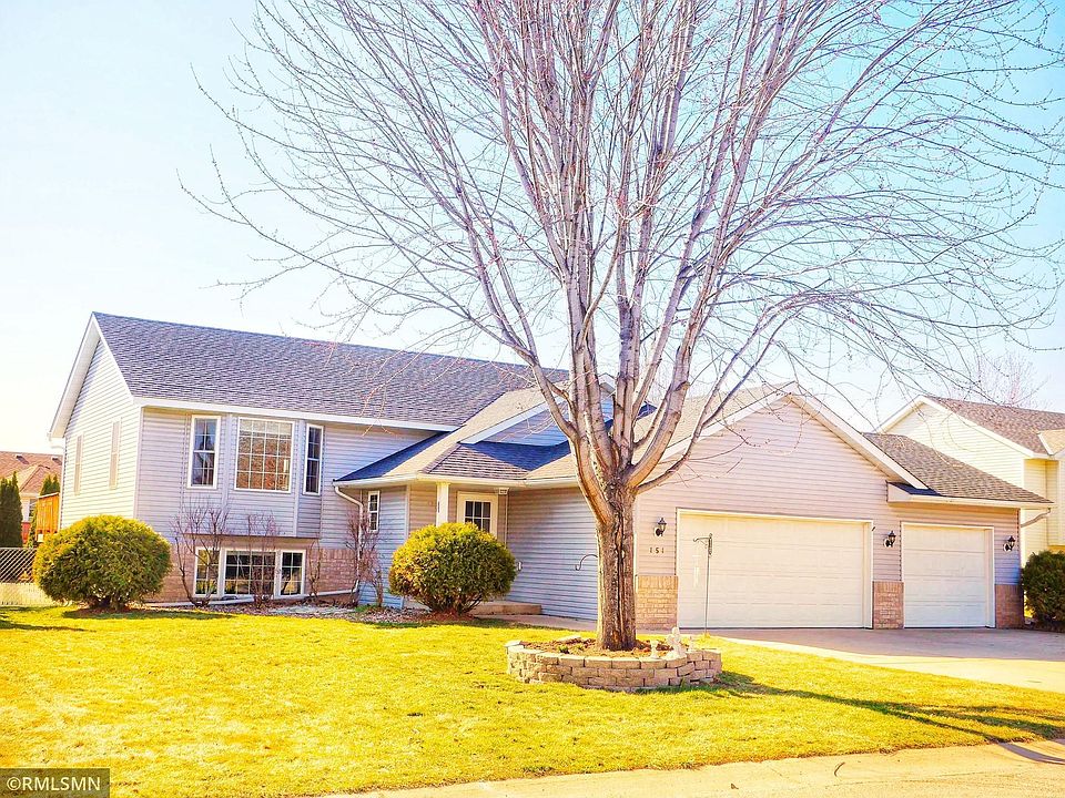 1st image of 151 Cedar Dr S