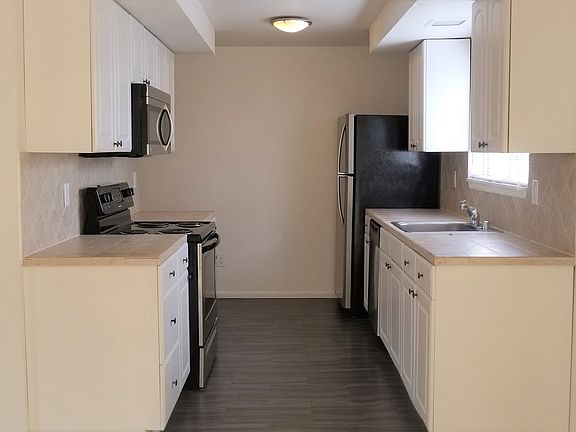 5th image of 3116 Kauffman Ave APT B