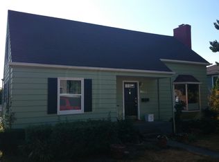 3015 50th Ave SW, Seattle, WA 98116