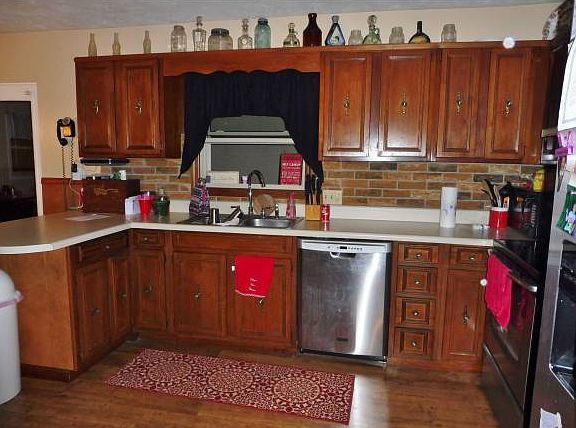 3rd image of 3916 Inwood Dr