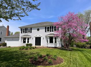 6180 Indian Trail Rd, Gurnee, IL 60031