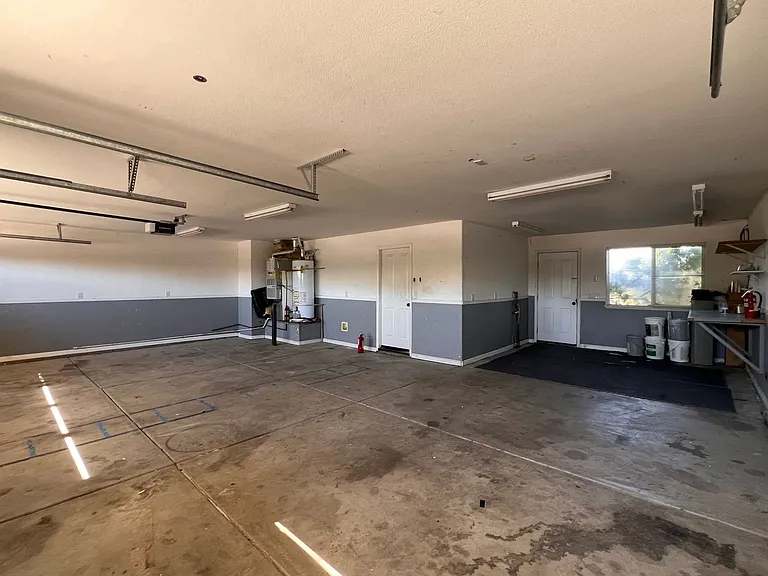 588 Wedge Ln — Photo 27