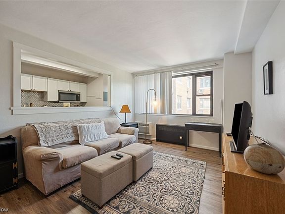 2nd image of 11720 Edgewater Dr APT 508