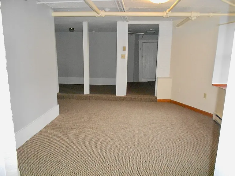 200 Maple St #1 — Photo 5