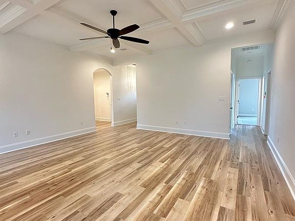 3rd image of 5040 Hatfield Cir