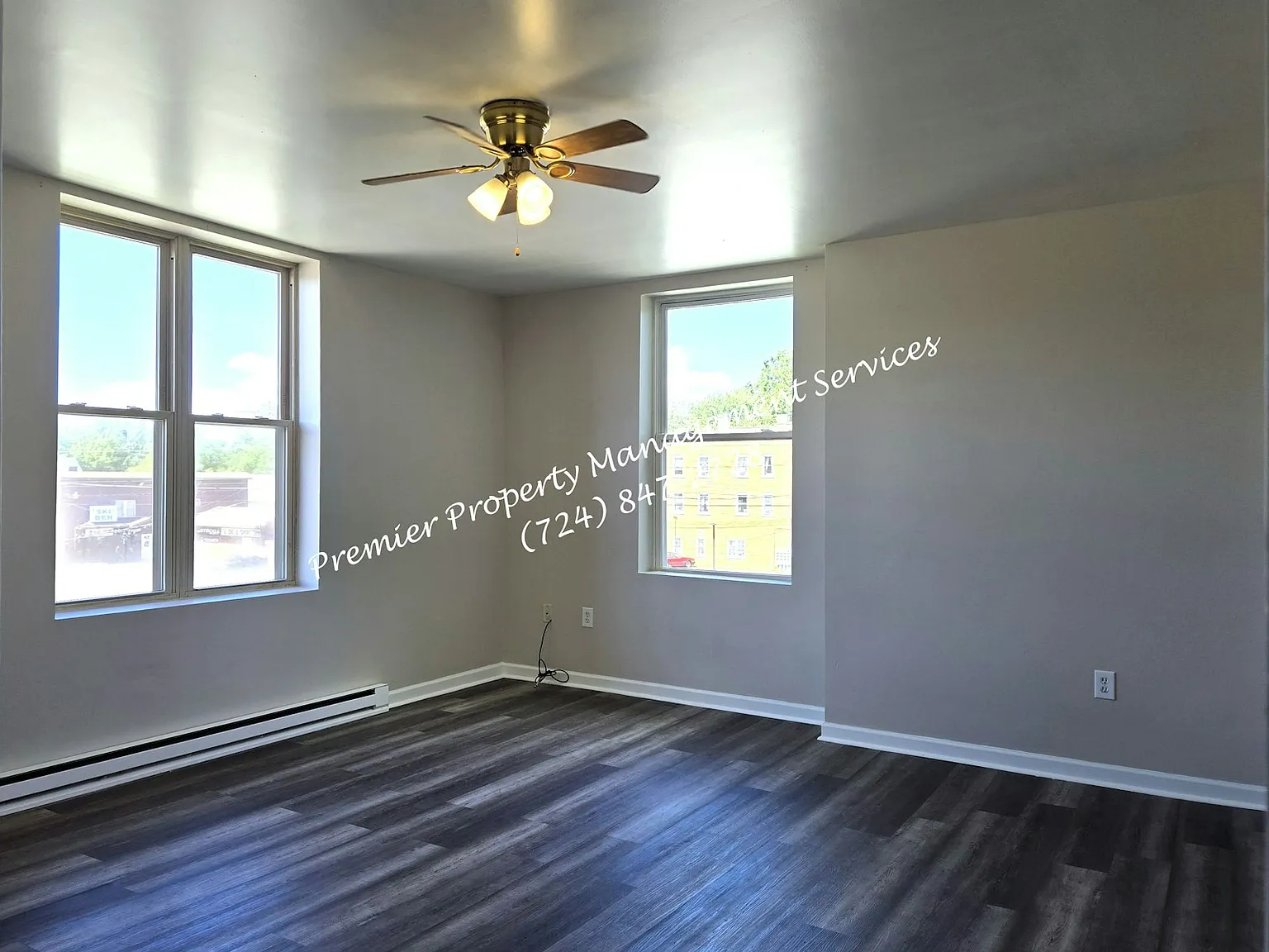 211 East Wallace Avenue, Unit 2 — Photo 2