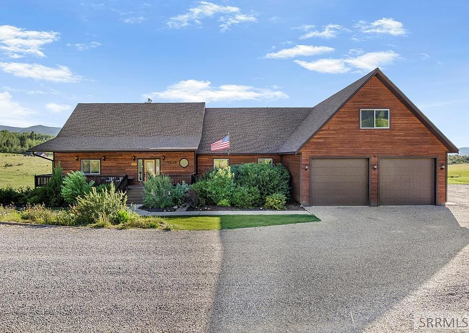 1st image of 1060 Elk Ridge Dr