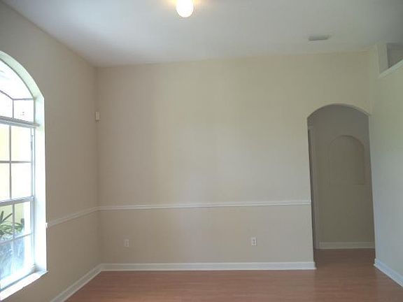 3rd image of 2526 SW Westfield St