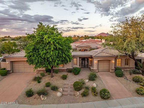 2nd image of 7846 E CANDELARIA Drive