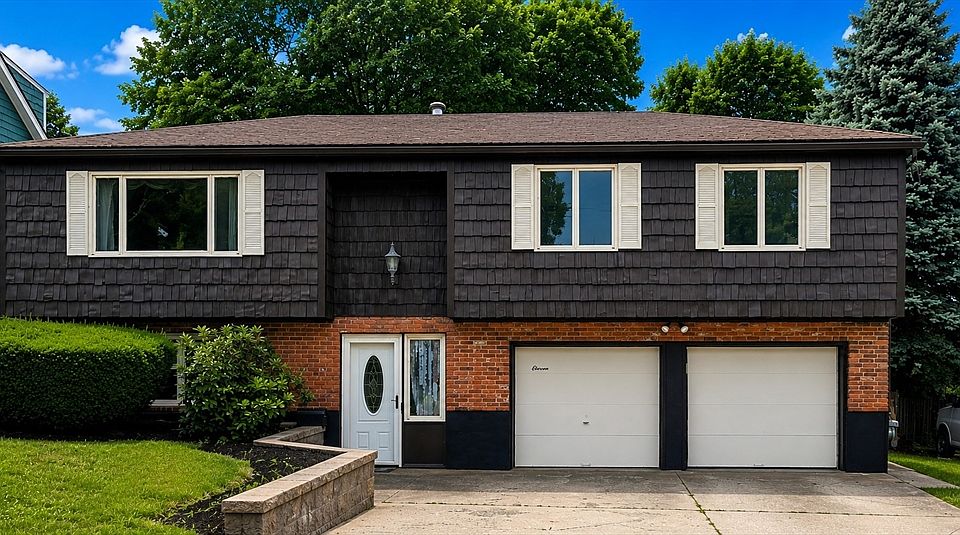 1st image of 11 Bristol Ave
