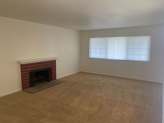 5th image of 1786 Olympic St