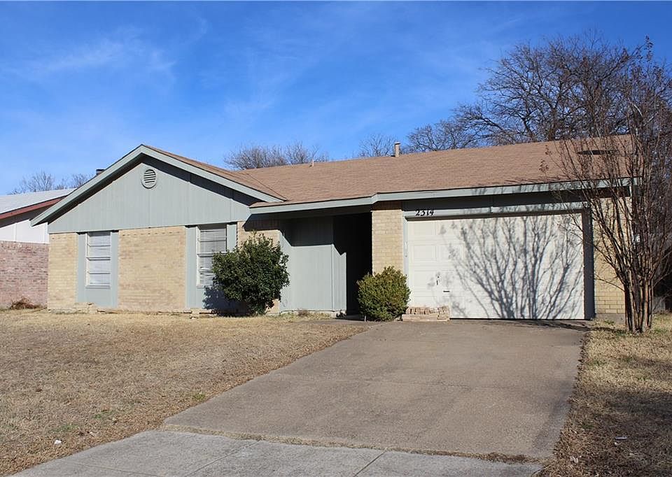 1st image of 2314 Quail Hollow Dr