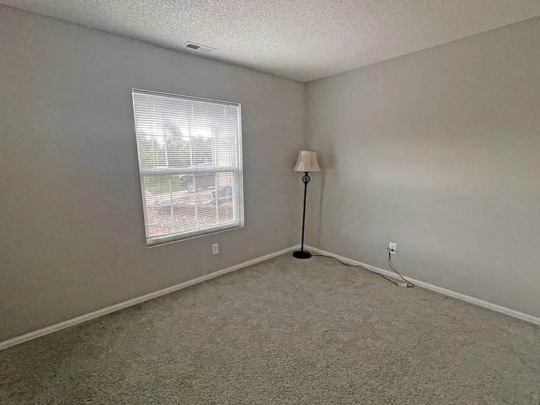 6591 Cache Dr — Photo 17