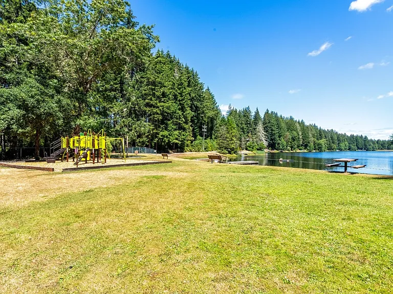 11117 Minterwood Dr NW — Photo 30
