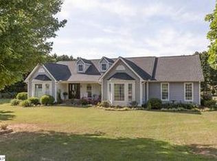 201 Wellington Rd, Easley, SC 29642