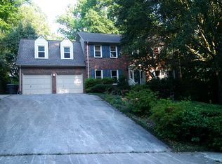 5205 Candlewick Rd, Greensboro, NC 27455