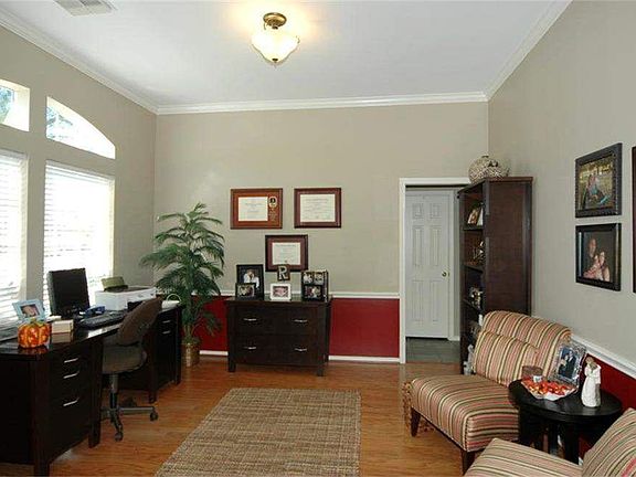 2nd image of 3627 Paigewood Dr