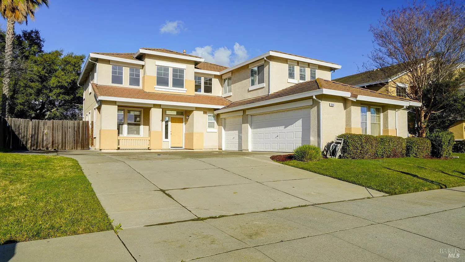 2844 Rebecca Drive photo 1