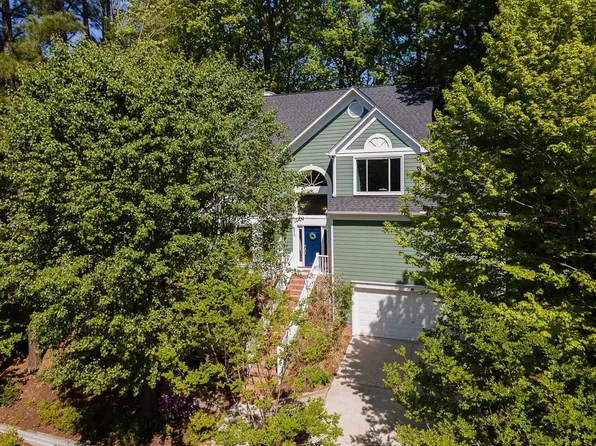 5210 Longwood Dr, Durham, NC 27713