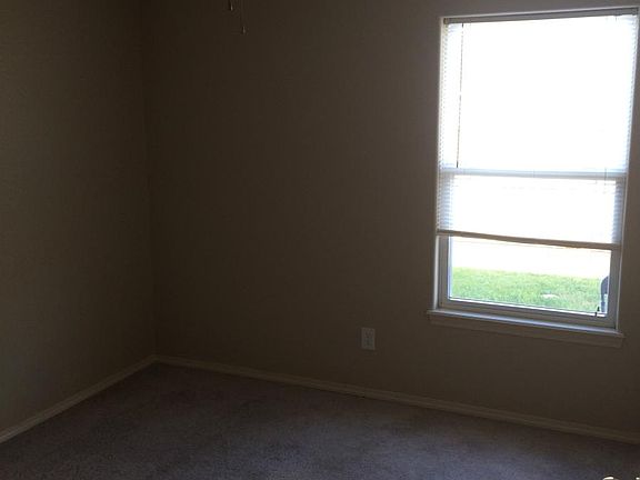 5th image of 1203 Cliffstone St #1