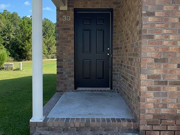 2nd image of 30 Webb Ct NE