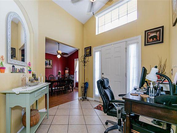 5th image of 305 Windsor Estates Dr
