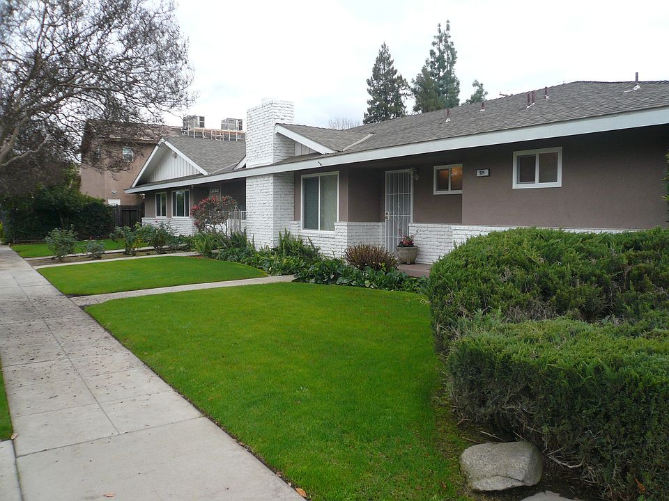 1st image of 934 E Ashlan Ave